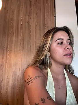 Emilia Bakerr online show from 22, 6, 2026