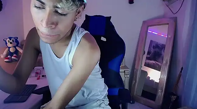 huge armound online show from 17, 2, 2025