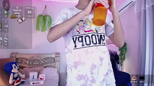 huge armound online show from 6, 10, 2025