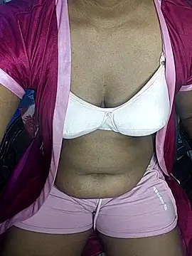 Snapshot of Telugu_ammayi_pooja chatting on 18, 9, 2025 Telugu ammayi pooja online show from 18, 9, 2025