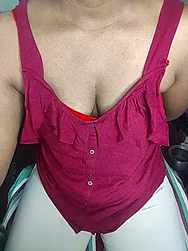 Snapshot of Telugu_ammayi_pooja chatting on 24, 9, 2025 Telugu ammayi pooja online show from 24, 9, 2025