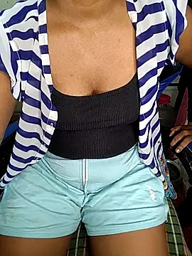 Snapshot of Telugu_ammayi_pooja chatting on 19, 10, 2025 Telugu ammayi pooja online show from 19, 10, 2025