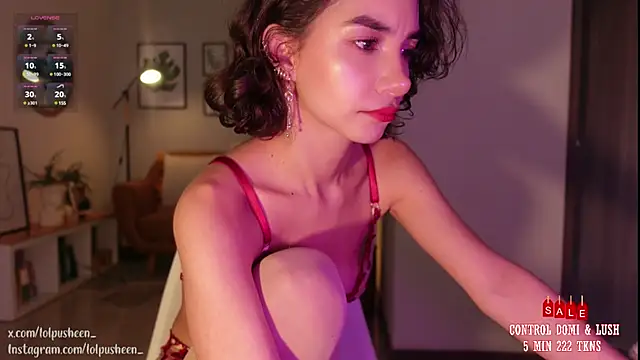 JulietteDee online show from 6, 3, 2025