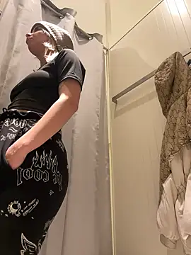 LikaCat online show from 21, 2, 2025