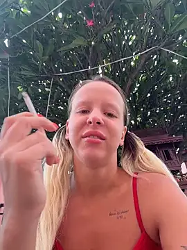 LikaCat online show from 1, 6, 2026
