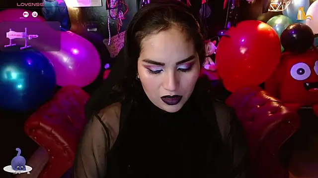 Snapshot of kureiji_hentaii chatting on 9, 9, 2025 kureiji hentaii online show from 9, 9, 2025