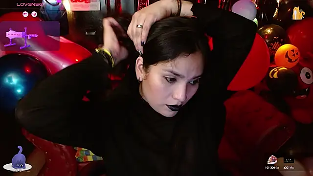 Snapshot of kureiji_hentaii chatting on 24, 9, 2025 kureiji hentaii online show from 24, 9, 2025