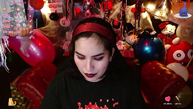 Snapshot of kureiji_hentaii chatting on 23, 10, 2025 kureiji hentaii online show from 23, 10, 2025