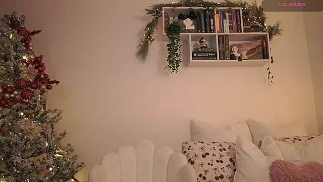 EmilyxRose - online show from 16, 12, 2024