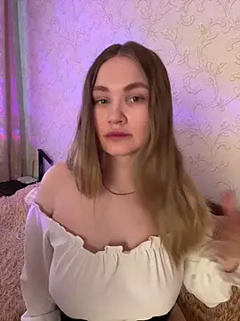 AmeliaAllem online show from 4, 4, 2026