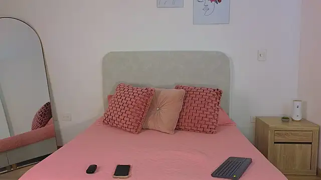 KristennBlue online show from 14, 1, 2026