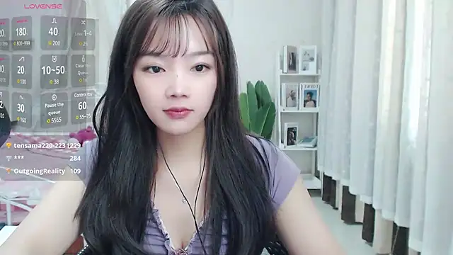 Snapshot of Jenny-Z chatting on 12, 3, 2025 Jenny-Z online show from 12, 3, 2025