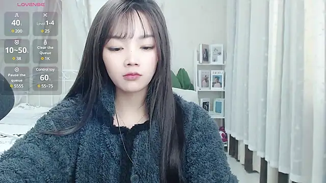 Snapshot of Jenny-Z chatting on 20, 3, 2025 Jenny-Z online show from 20, 3, 2025