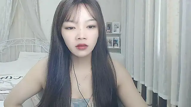 Snapshot of Jenny-Z chatting on 20, 9, 2025 Jenny-Z online show from 20, 9, 2025