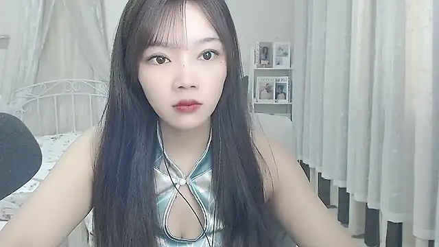 Snapshot of Jenny-Z chatting on 28, 9, 2025 Jenny-Z online show from 28, 9, 2025