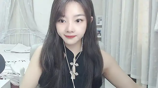 Snapshot of Jenny-Z chatting on 15, 4, 2026 Jenny-Z online show from 15, 4, 2026