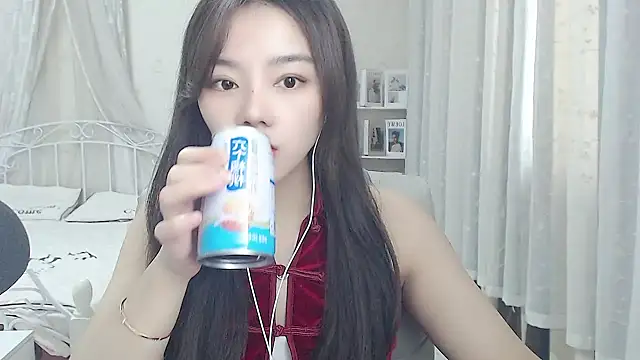 Snapshot of Jenny-Z chatting on 26, 4, 2026 Jenny-Z online show from 26, 4, 2026