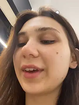 Snapshot of QuitieLia chatting on 10, 1, 2025 QuitieLia online show from 10, 1, 2025