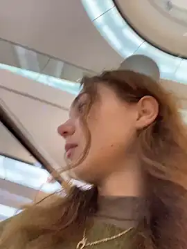 QuitieLia online show from 30, 10, 2025