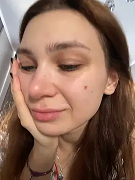 QuitieLia online show from 12, 2, 2026