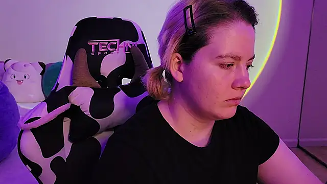 Snapshot of InternetFairy_XO chatting on 15, 12, 2024 InternetFairy XO online show from 15, 12, 2024