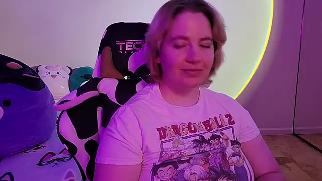 Snapshot of InternetFairy_XO chatting on 26, 1, 2025 InternetFairy XO online show from 26, 1, 2025