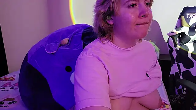 Snapshot of InternetFairy_XO chatting on 31, 1, 2025 InternetFairy XO online show from 31, 1, 2025