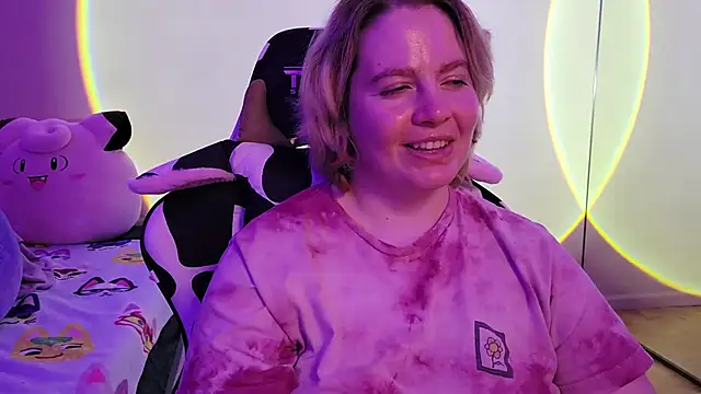 Snapshot of InternetFairy_XO chatting on 11, 2, 2025 InternetFairy XO online show from 11, 2, 2025