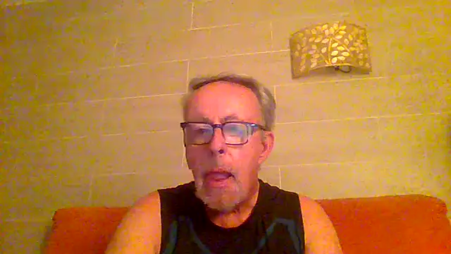 Snapshot of tuggy59 chatting on 30, 6, 2026 tuggy59 online show from 30, 6, 2026