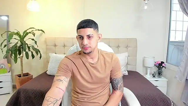 Snapshot of Alex_cute77 chatting on 20, 3, 2025 Alex cute77 online show from 20, 3, 2025