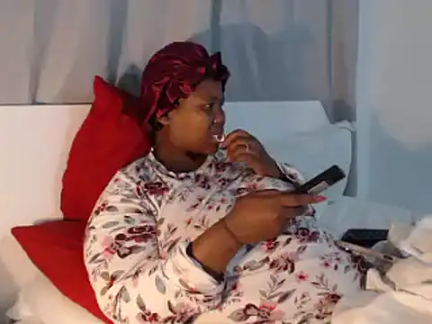 Real1SweetQueen online show from 20, 10, 2025