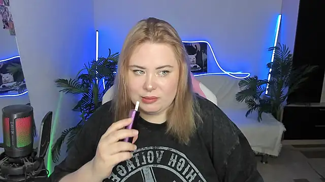 Akemi BBW online show from 14, 3, 2025