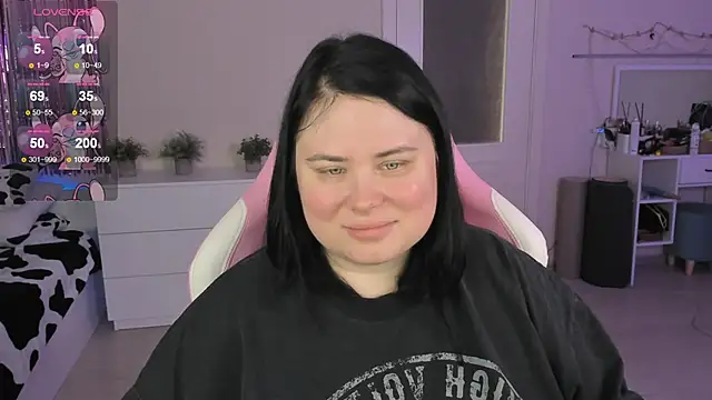 Akemi BBW online show from 19, 5, 2026