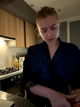 freiiaflower online show from 27, 10, 2025