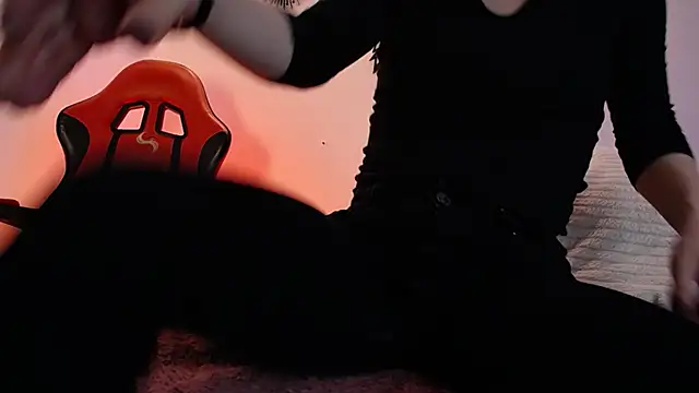 Katy Van online show from 13, 11, 2025