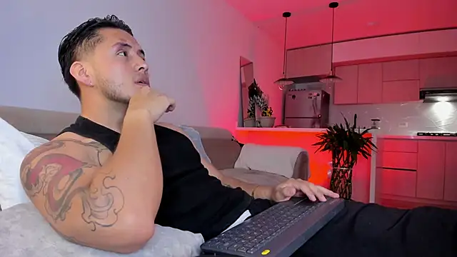 Snapshot of Chriskyle_ chatting on 23, 9, 2025 Chriskyle  online show from 23, 9, 2025