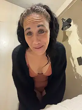 Neecy Carter online show from 22, 4, 2026