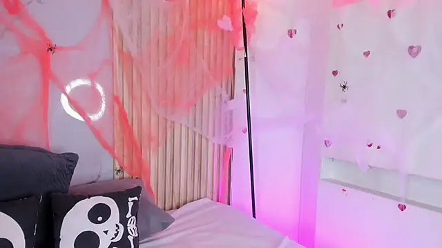 Snapshot of AdammClark1 chatting on 1, 11, 2025 AdammClark1 online show from 1, 11, 2025