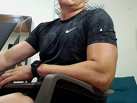 Snapshot of Cooper_Smith chatting on 28, 10, 2025 Cooper Smith online show from 28, 10, 2025