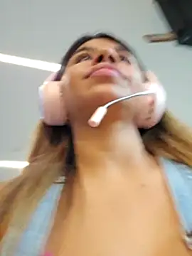 Snapshot of rajnar_ninaa chatting on 29, 11, 2025 rajnar ninaa online show from 29, 11, 2025