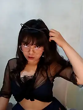 Snapshot of Chall_mee chatting on 6, 10, 2025 Chall mee online show from 6, 10, 2025