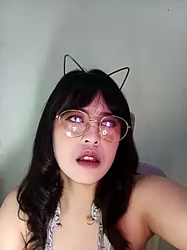 Snapshot of Chall_mee chatting on 20, 11, 2025 Chall mee online show from 20, 11, 2025