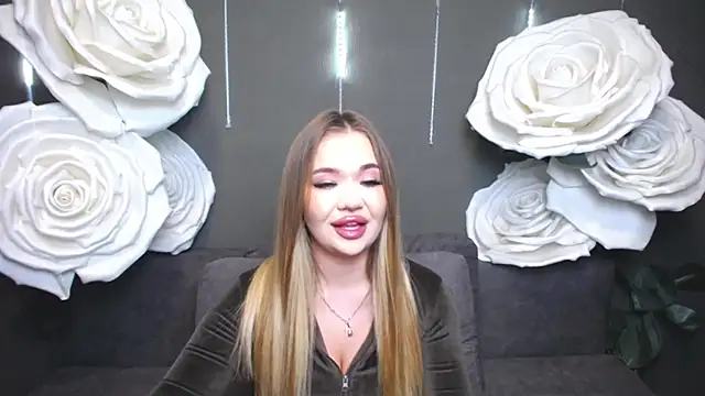 StacyYellig online show from 30, 5, 2026