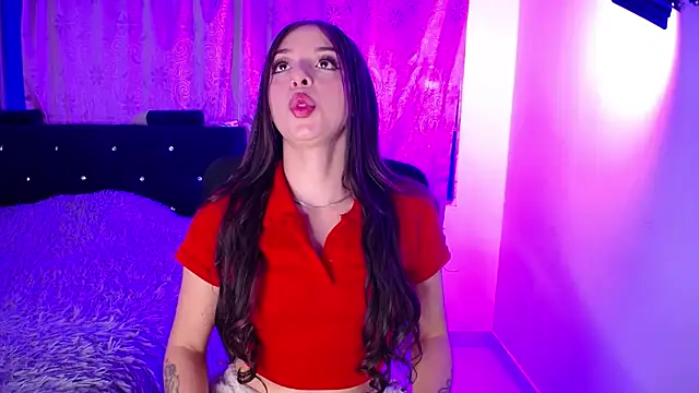 Aleja Sanz online show from 4, 3, 2025