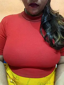 CUTE SOPHIA- online show from 23, 2, 2025