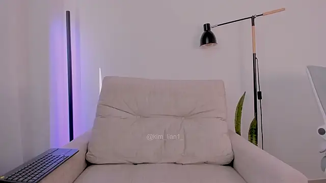 kim lian21 online show from 11, 2, 2026