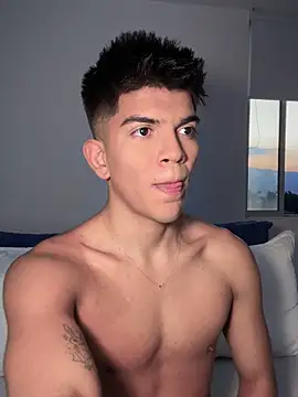 santiago 01 online show from 22, 1, 2025