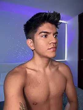 santiago 01 online show from 8, 2, 2025