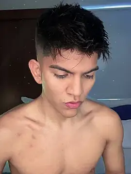 santiago 01 online show from 22, 3, 2025