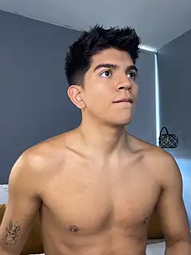 santiago 01 online show from 5, 10, 2025